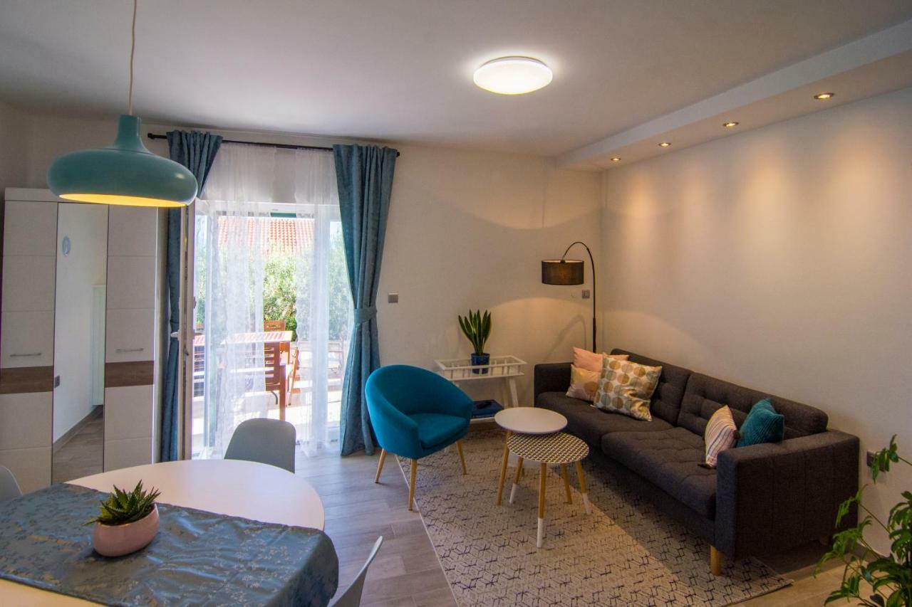 Apartments Pina Bol Eksteriør bilde